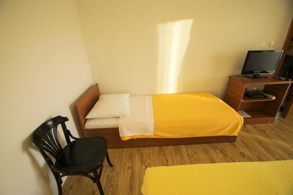 Apartments Zile Starigrad-Paklenica Szoba fotó